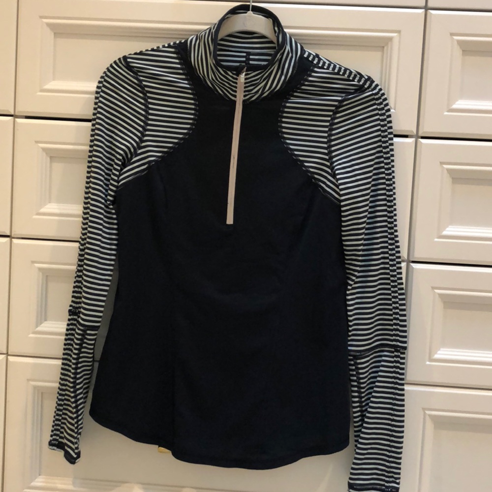 Zella pullover top